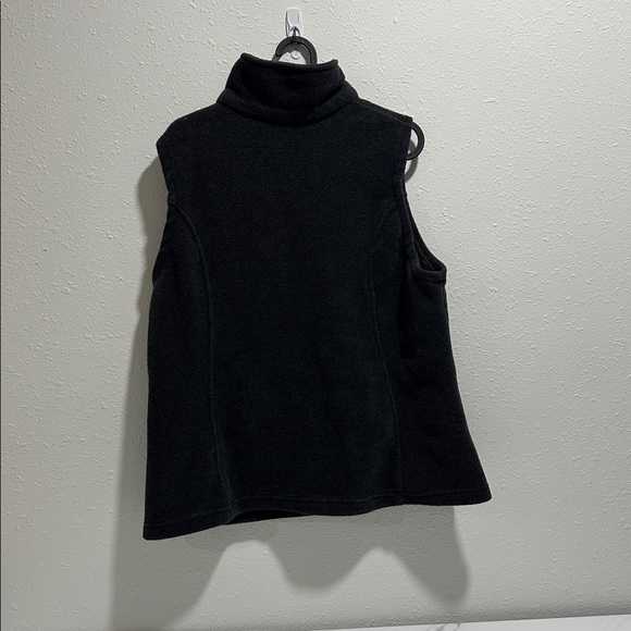 Gray Columbia Vest - Picture 2 of 4